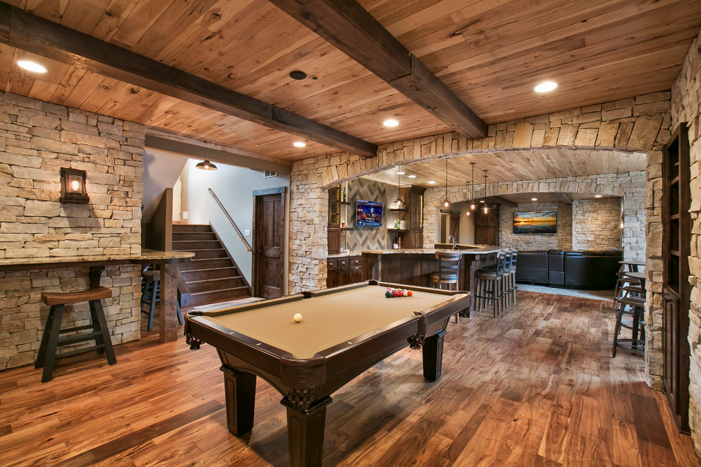 Transitional home design photo in Minneapolis