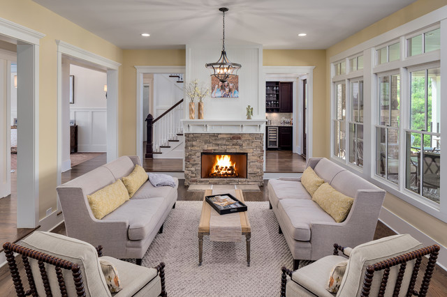 Cascade american-traditional-living-room