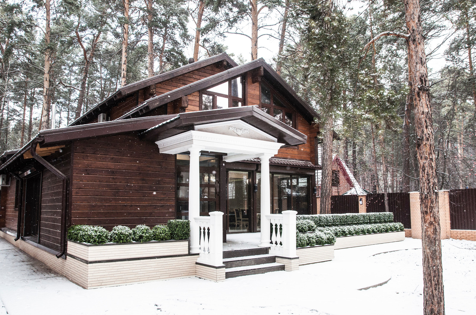 Двухэтажный коттедж