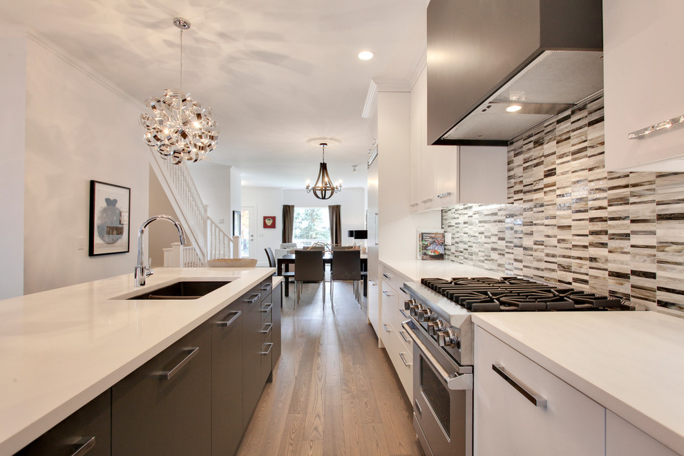 Transitional kitchen photo in Calgary