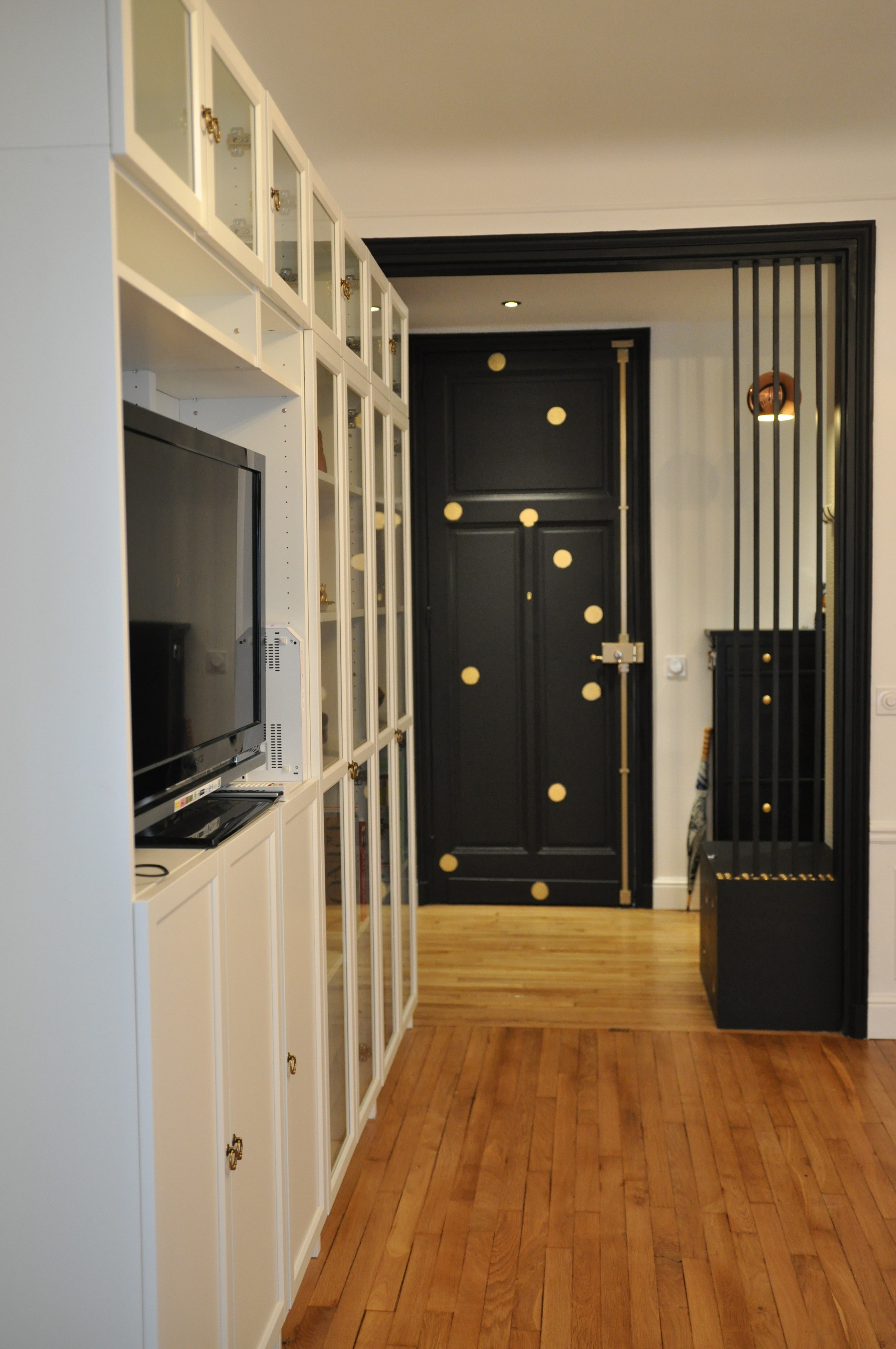 noir et blanc , doré.