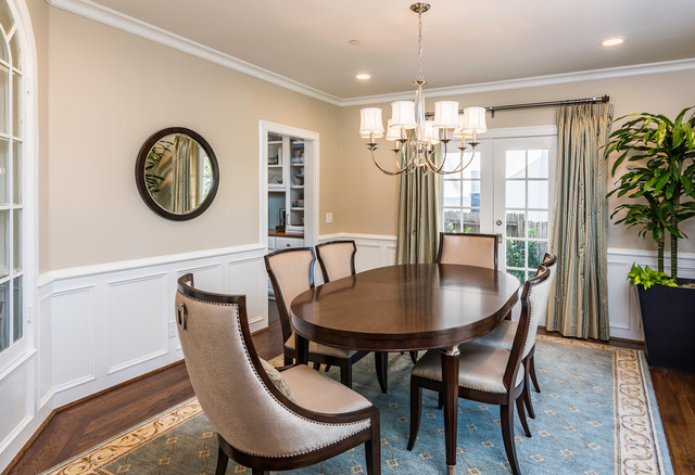 Historic Remodel 44th Street clasico-comedor