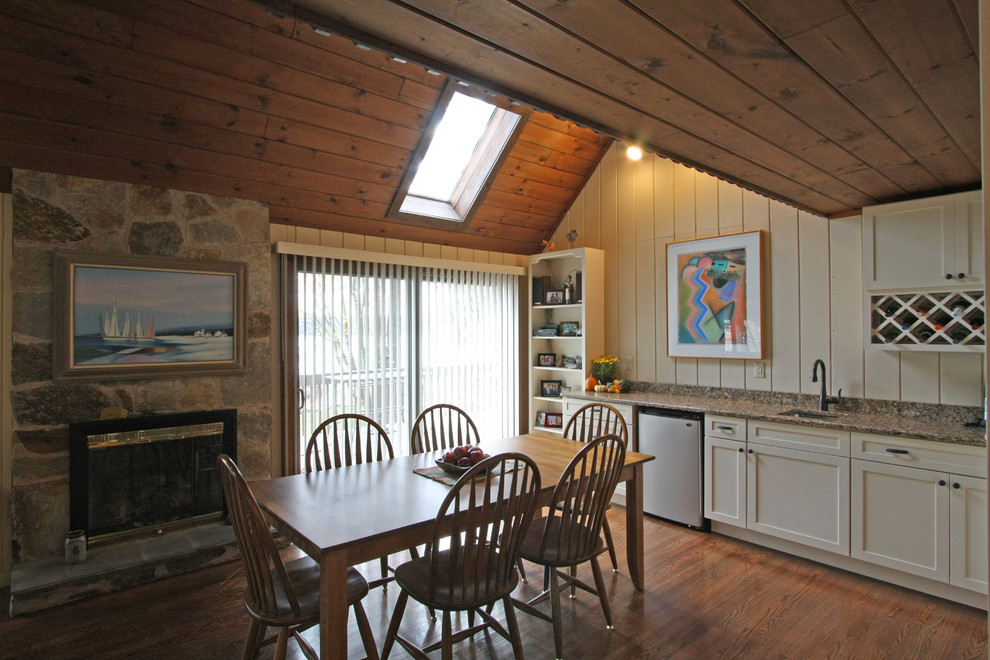 Inspiration for a rustic kitchen remodel in Boston