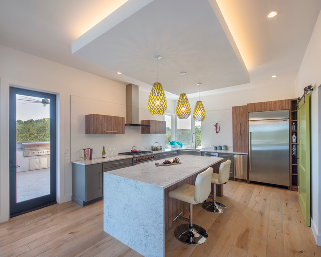 Bee Hive Ln Contemporary Kitchen Austin By Tracy Miller