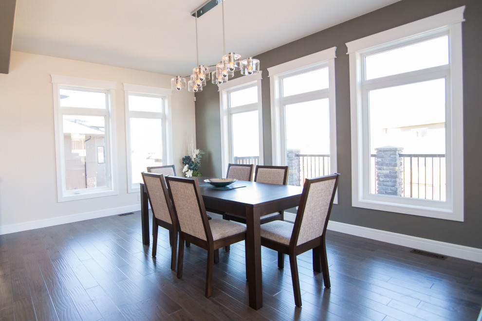Dining room - transitional dining room idea