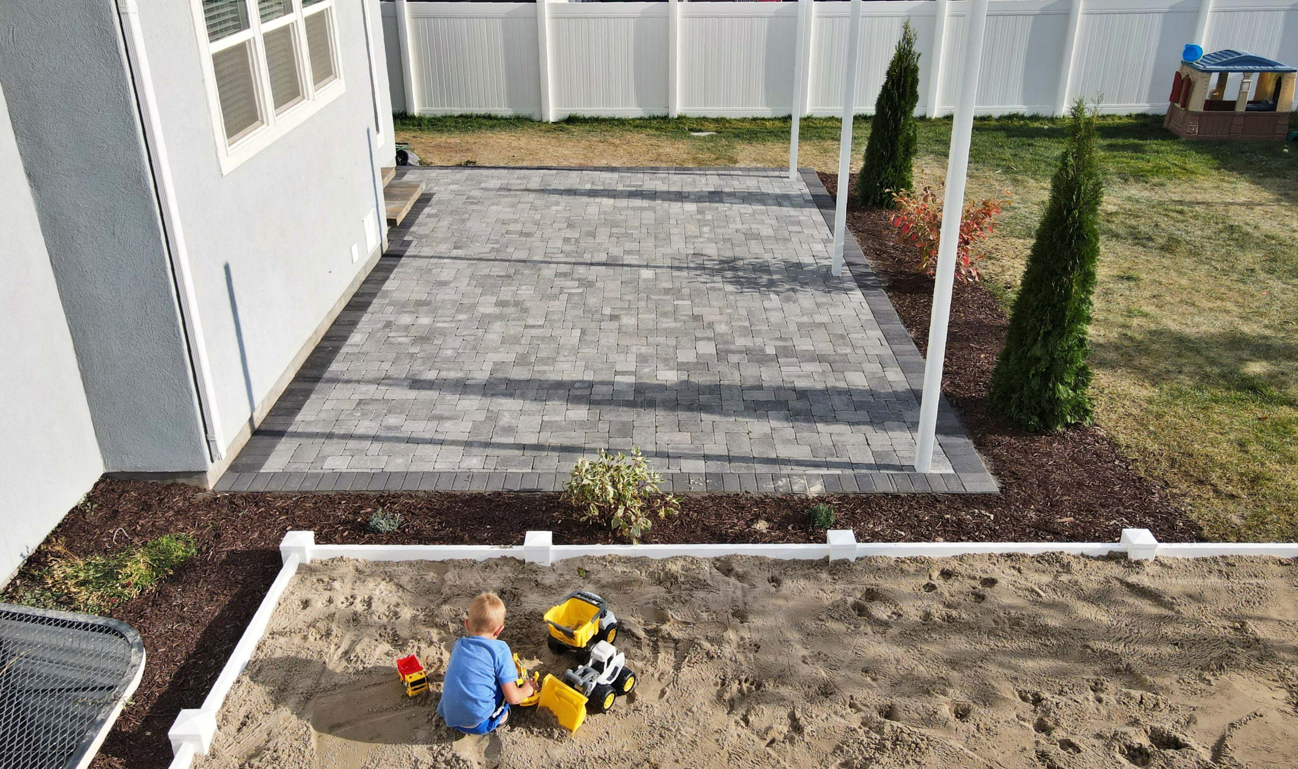 Backyard Pavers Patio-Herriman