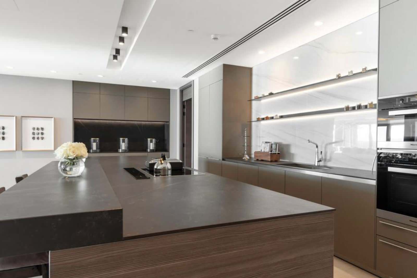 Квартира на побережье черного моря (дизайн - реализация прое)