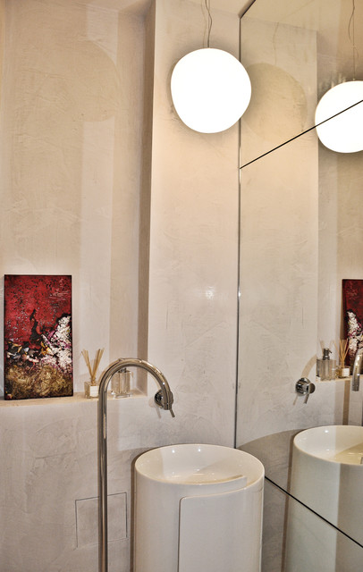 Appartamento centro storico Milano powder-room