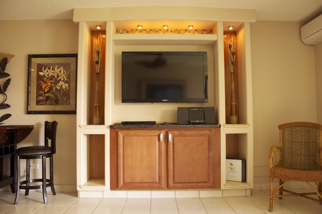 Condo Makeover On Maui Tropical Family Room Vancouver By