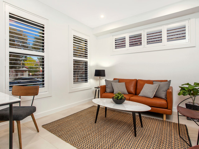 Concord Duplex contemporary-sovrum