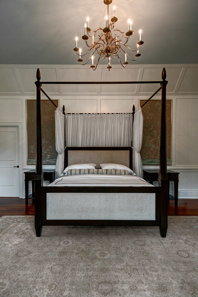 Inspiration for a large transitional bedroom remodel in Chicago