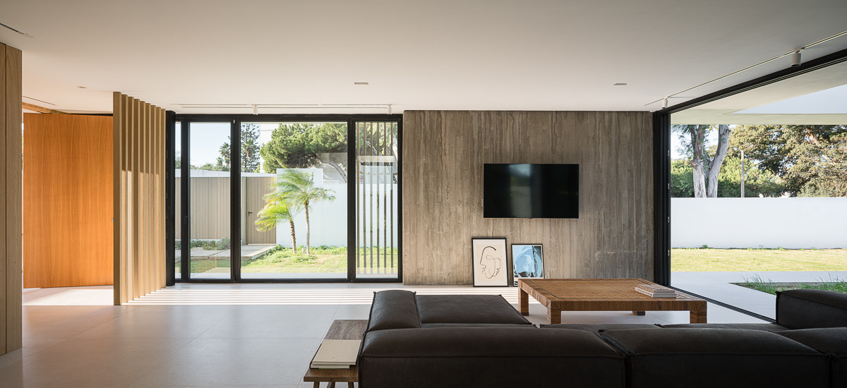 Casa junto al Guadalquivir