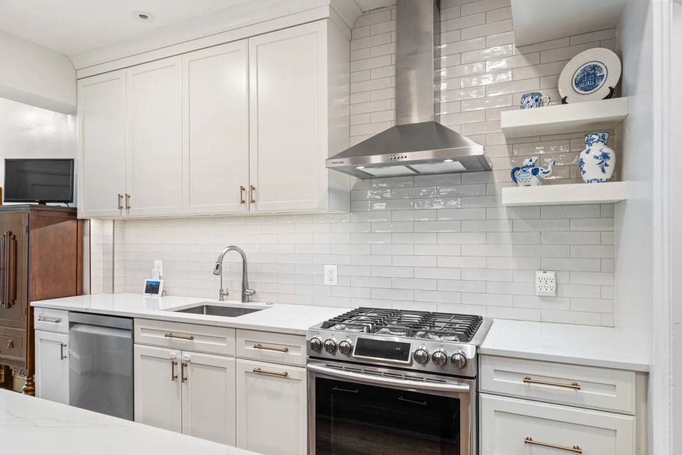Inspiration for a transitional kitchen remodel in DC Metro