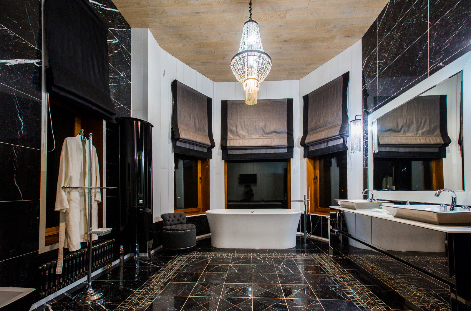 РЕЗИДЕНЦИЯ "ЛАЗУРНЫЙ БЕРЕГ"