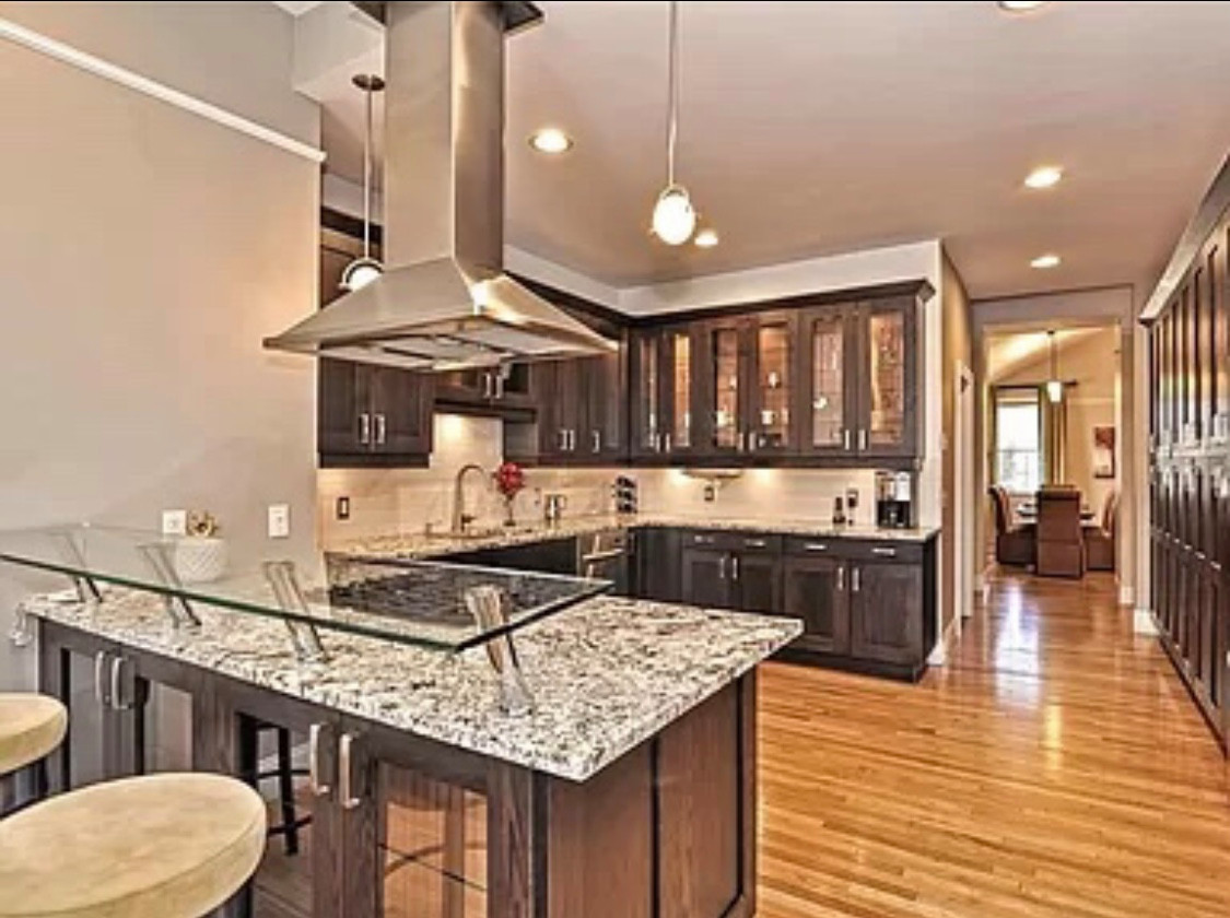 5000+ sq ft craftsman new home.