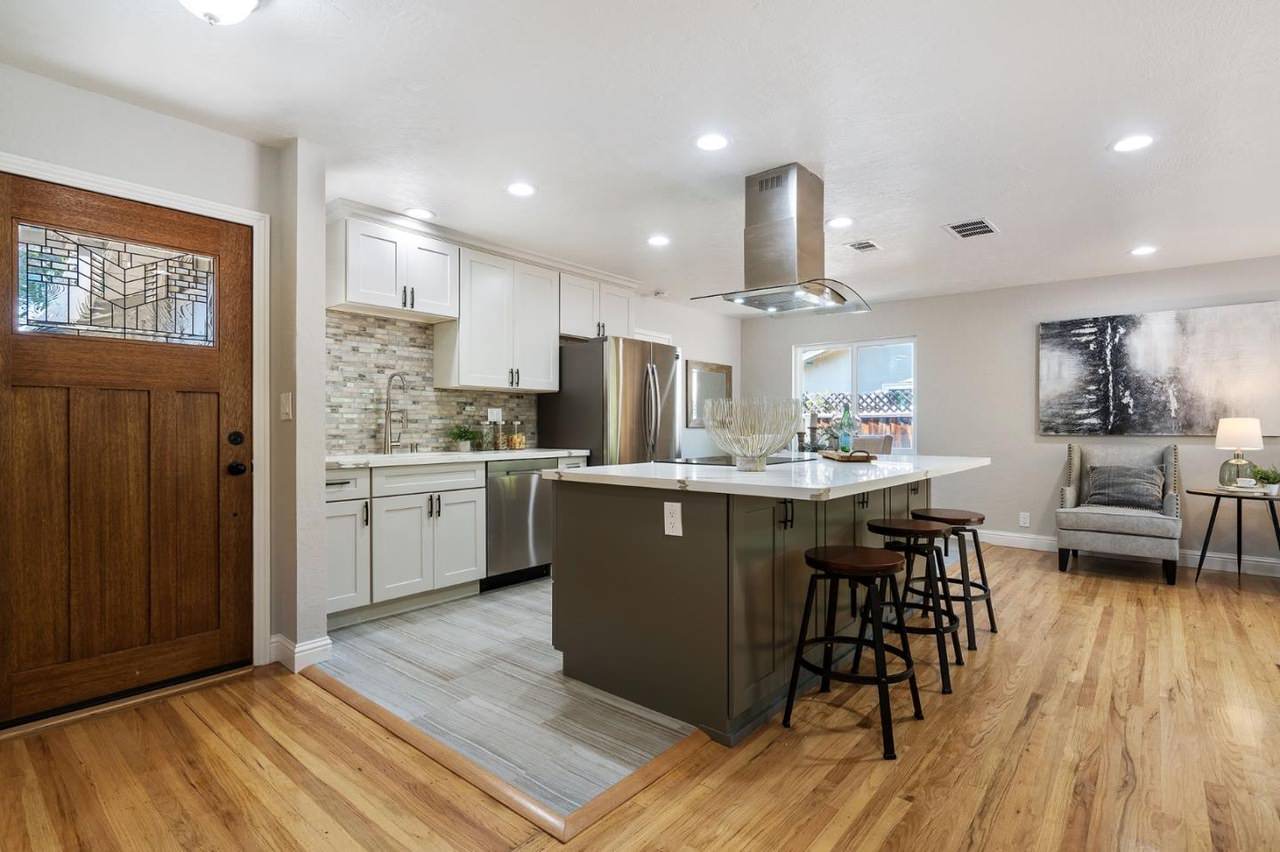 Mountain View Project I