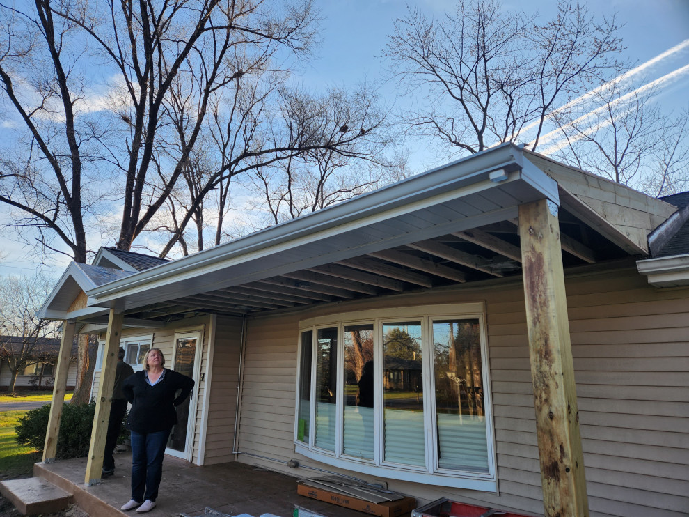 Southern Hospitality Porch - Willow Springs, IL