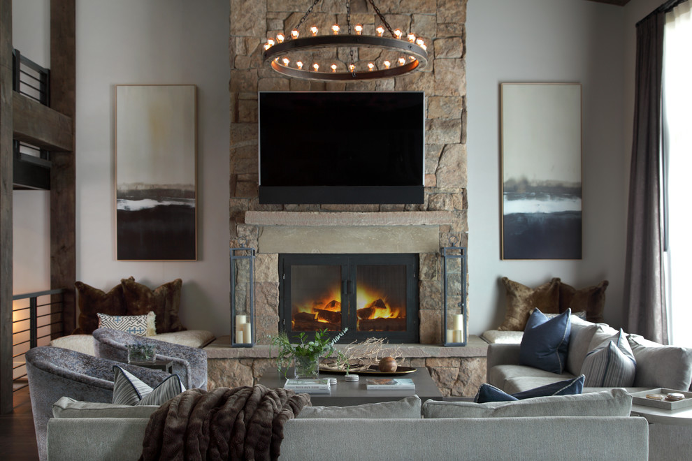 Home design - transitional home design idea