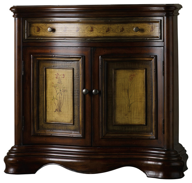 Vineyard TwoDoor/OneDrawer TwoTone Shaped Hall Chest Traditional