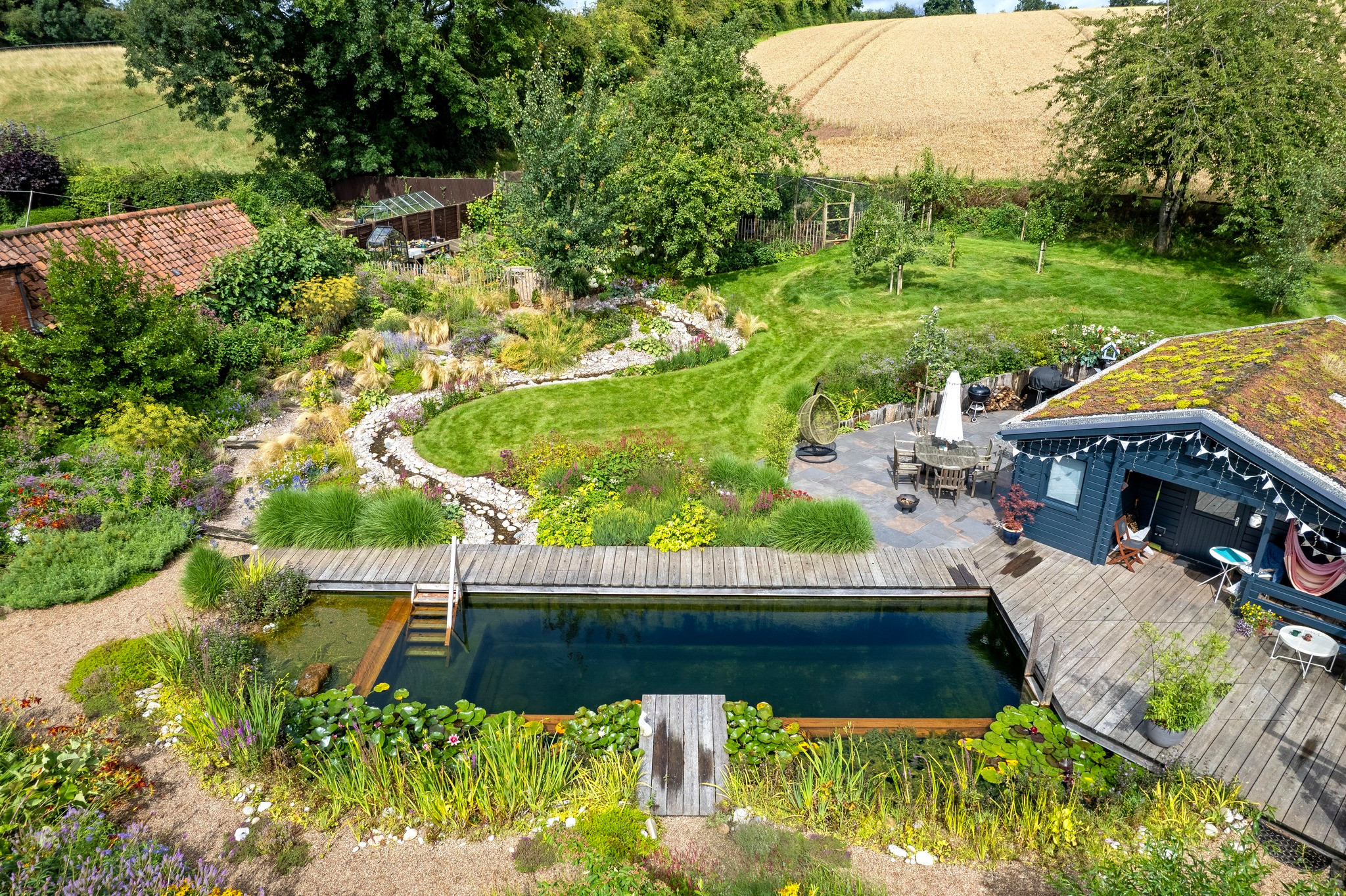 おしゃれなプールの画像 75選 - 2026 年 7月 | Houzz (ハウズ)