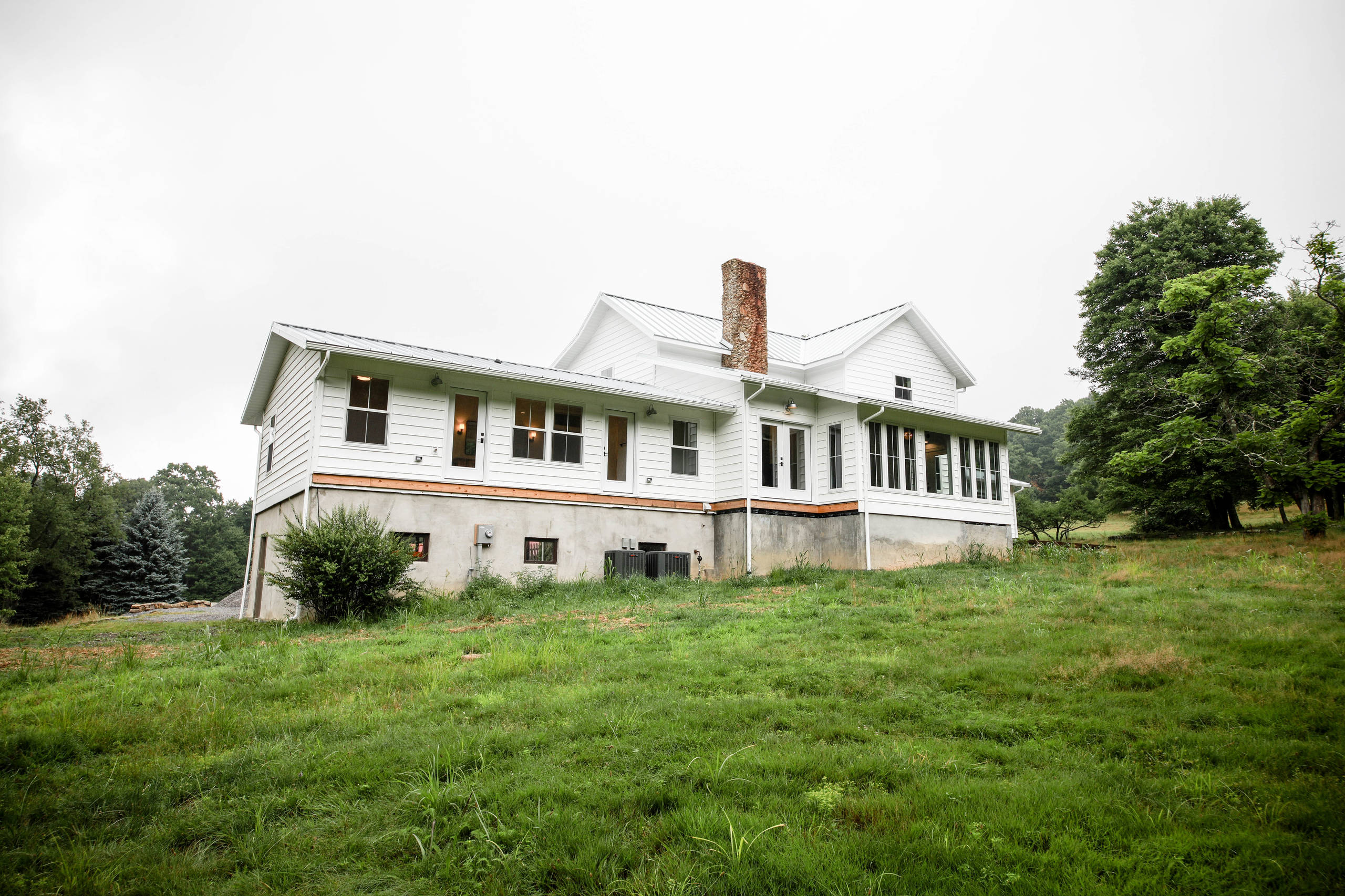 Addition and Renovation: Mon County Farmhouse