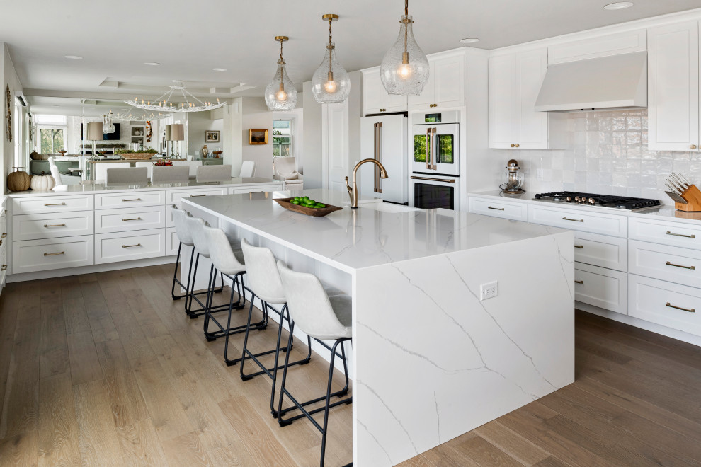 Kitchen - kitchen idea in Denver