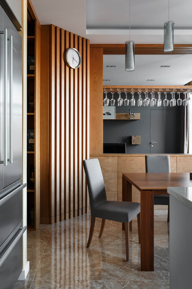 Реализованная квартира на Петроградской — 129 кв. метров.