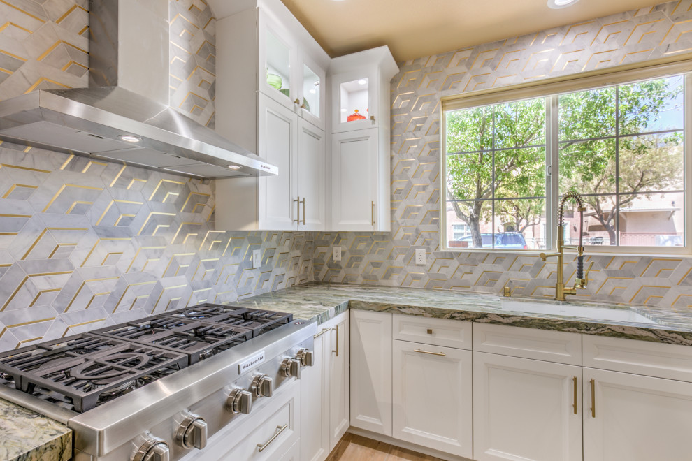 Inspiration for a transitional home design remodel in Las Vegas