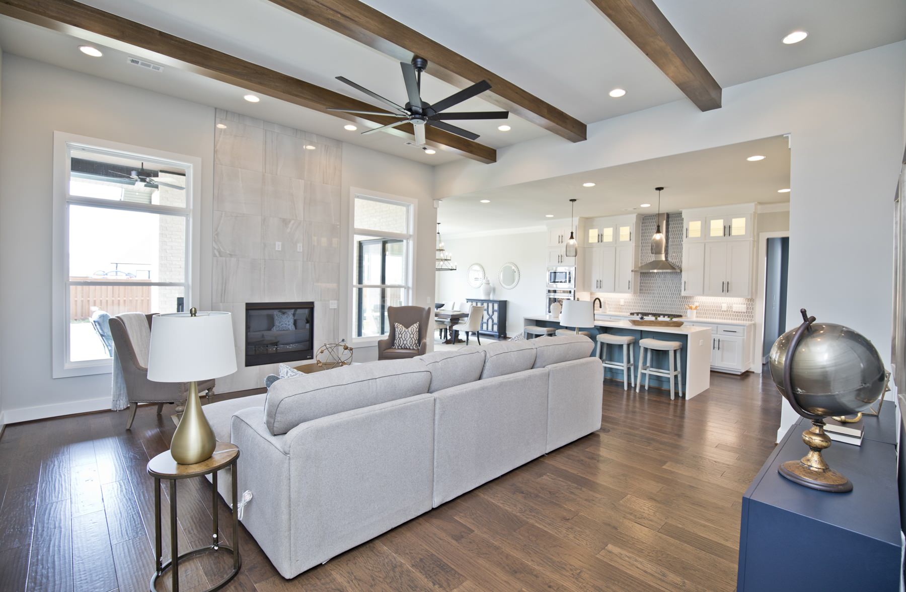 ST142_4306 S 86th Street