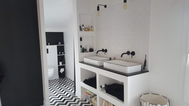 Maison Clichy modern-badezimmer