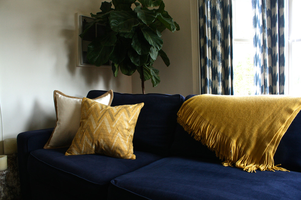 Inspiration for an eclectic living room remodel in San Francisco