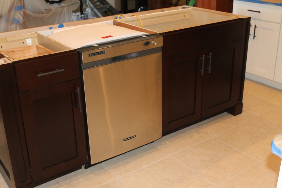 Linda's Kitchen Recolor Modern Contemporary Dover white Shaker style