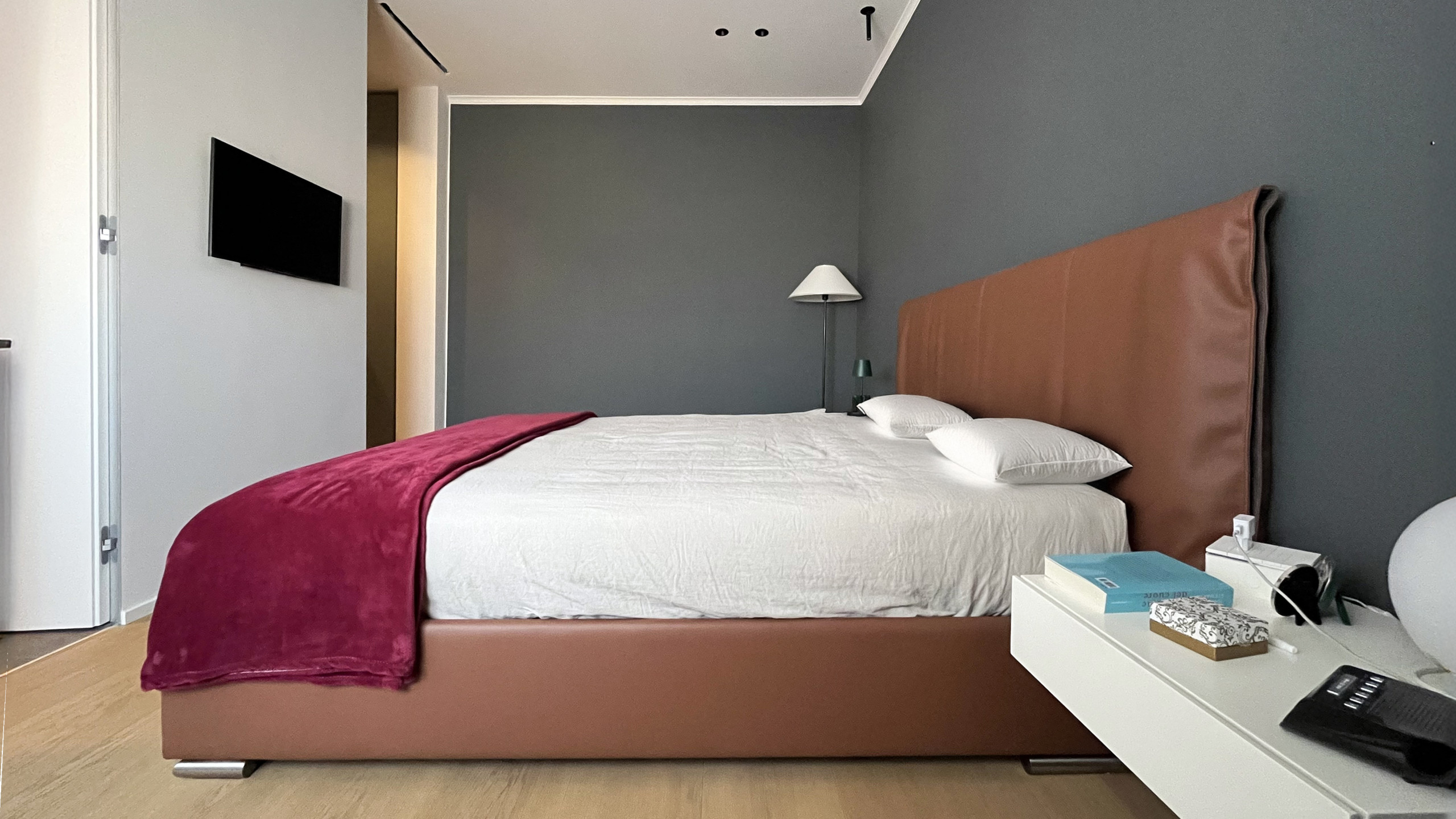 Ristrutturazione Interni appartamento | Minimal Design | 180 MQ