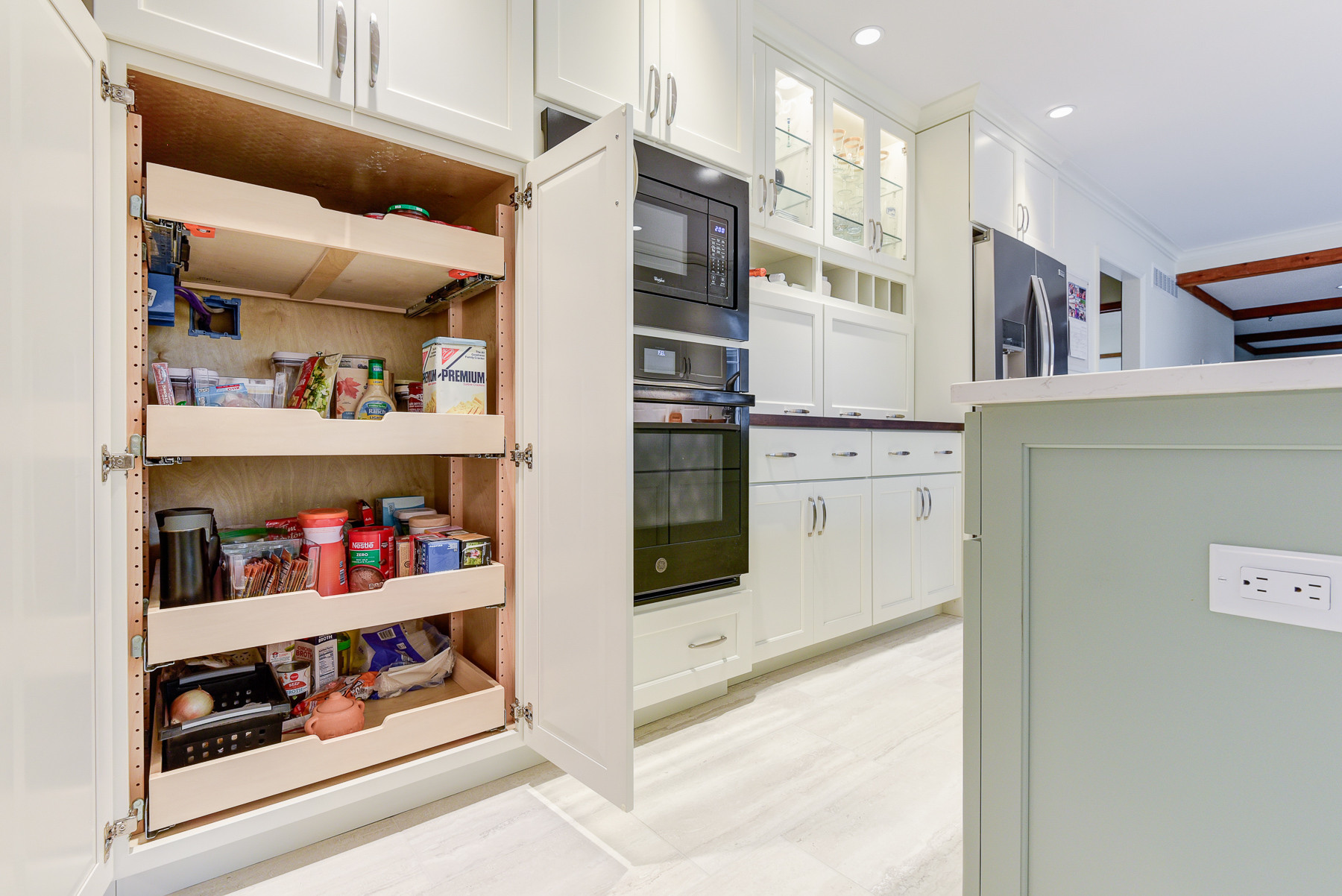 Modern Kitchen Champaign