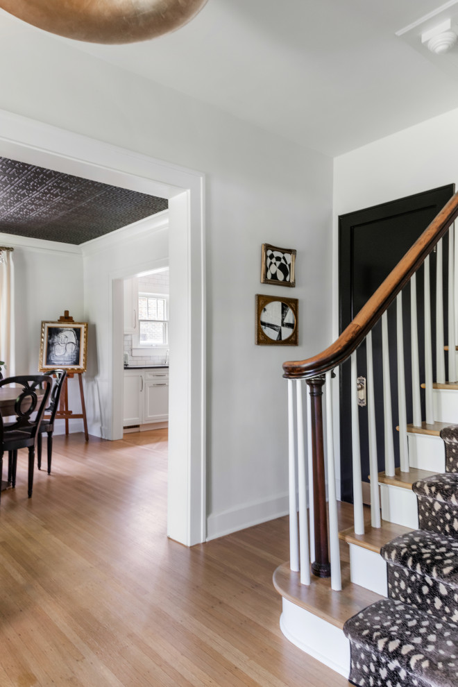 Example of a transitional home design design in Indianapolis