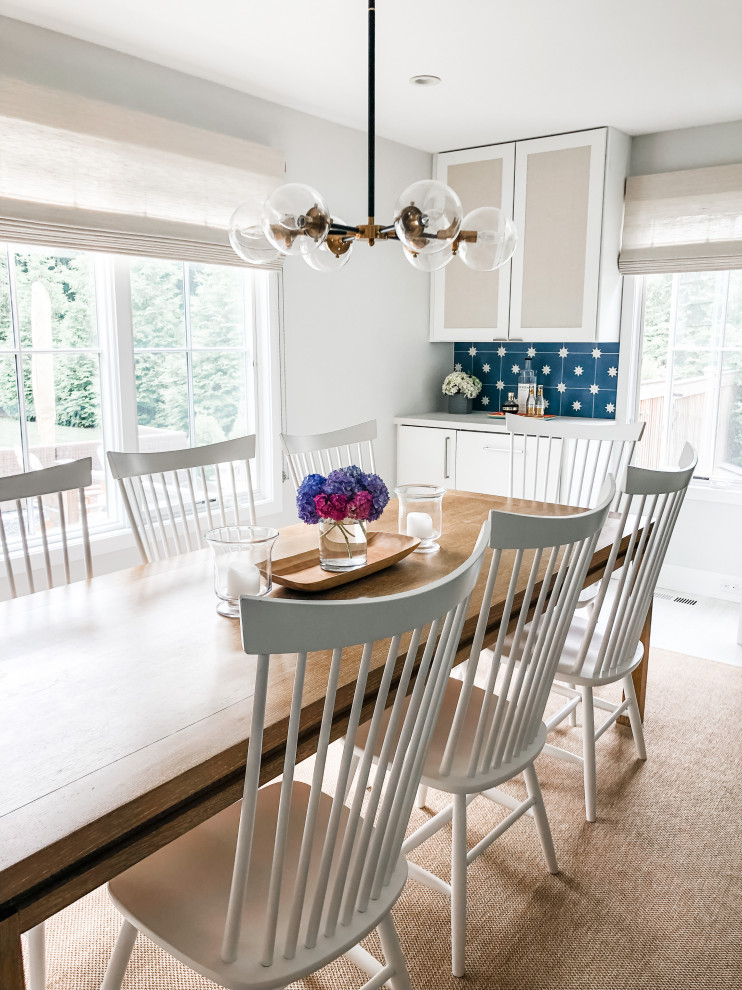 Dining Room and Bar