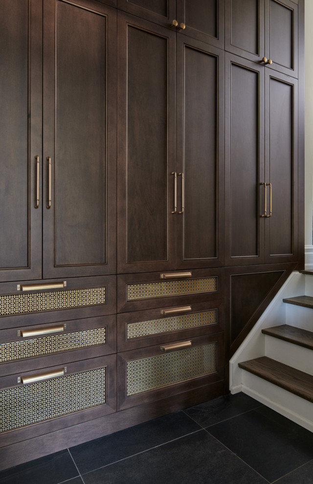 Inspiration for a rustic entryway remodel in Toronto