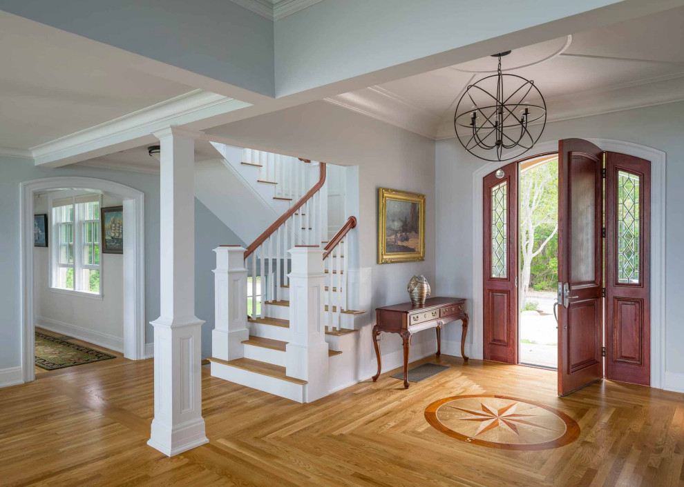 Inspiration for a timeless entryway remodel in Boston