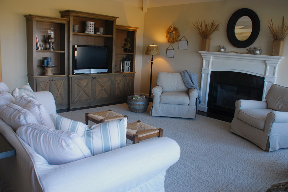 This is an example of a beach style living room in San Luis Obispo.