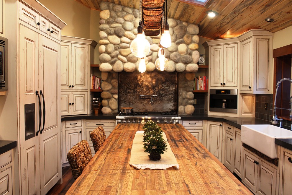 Inspiration for a large country kitchen in Other.