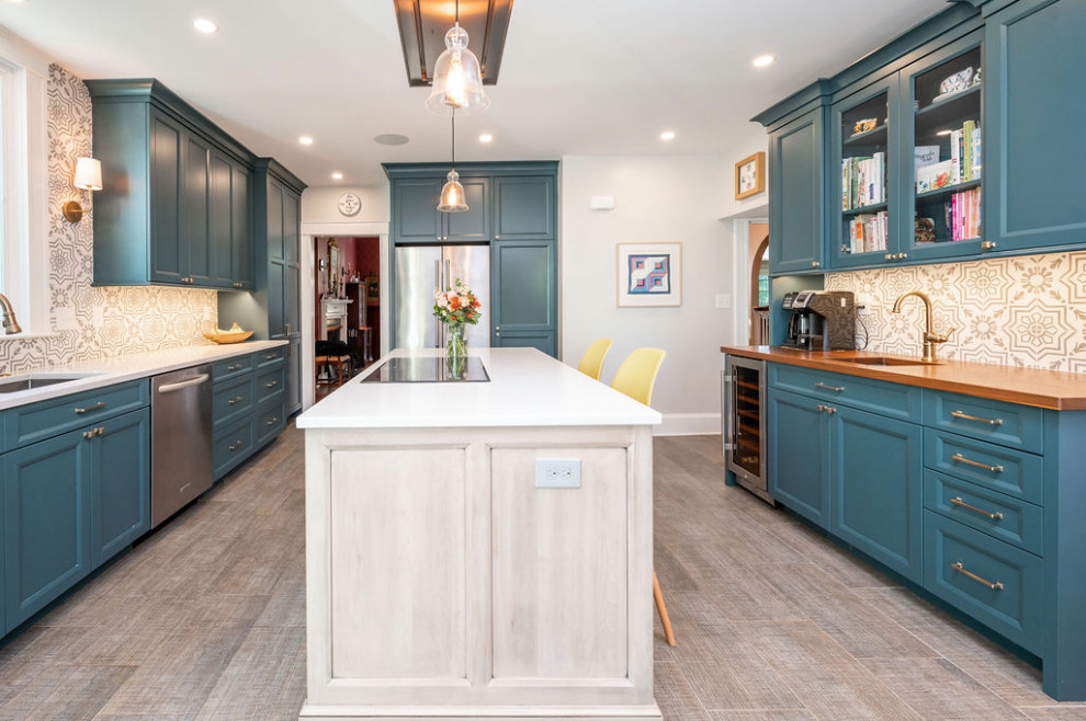 Transitional kitchen photo in Baltimore