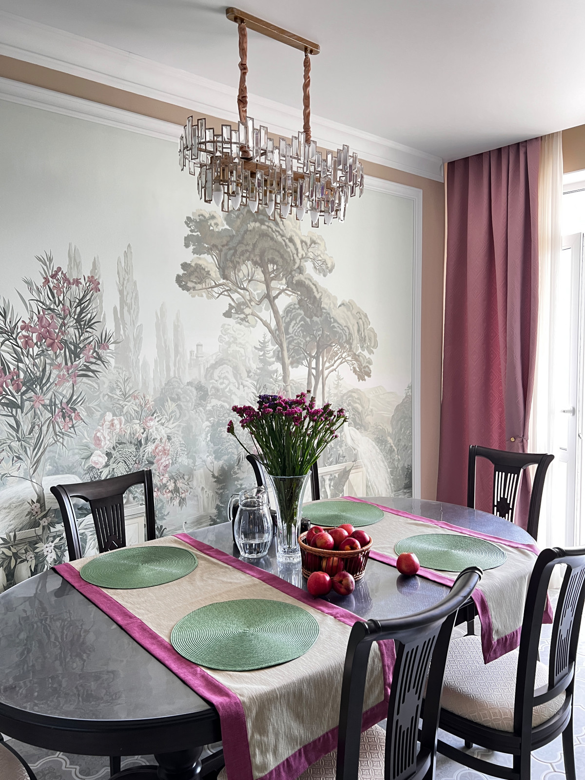 Шикарная кухня в Алых Парусах