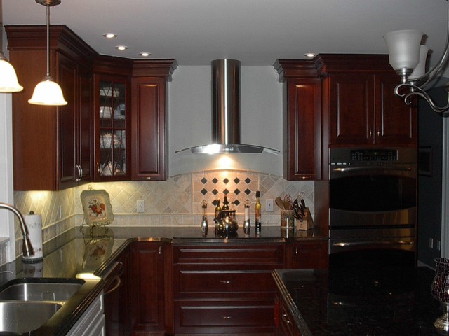Janet's Kitchen Complete. american-traditional-kitchen