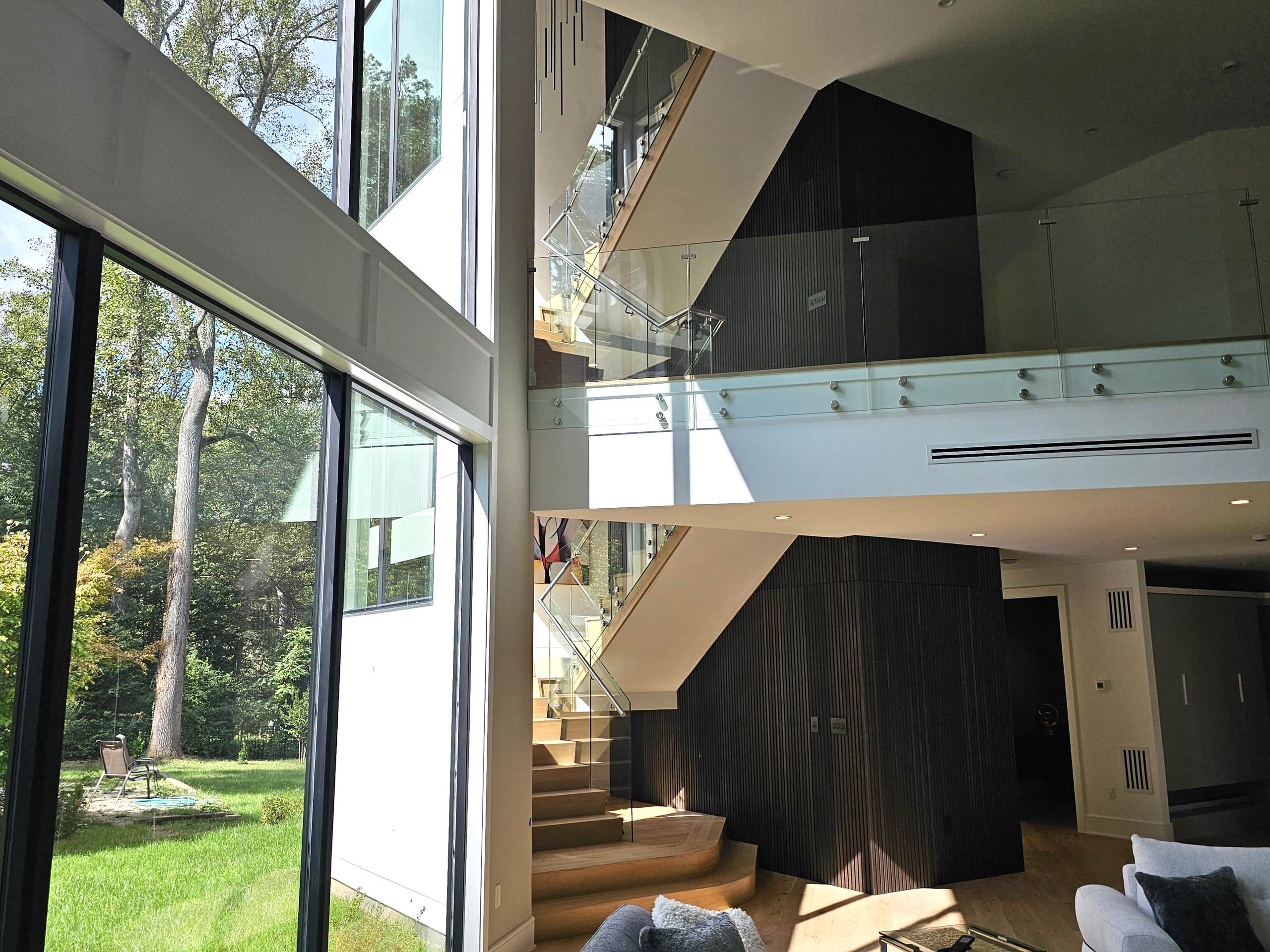 129_White Oak Slanted Riser Modern Stair, Mclean, VA 22102