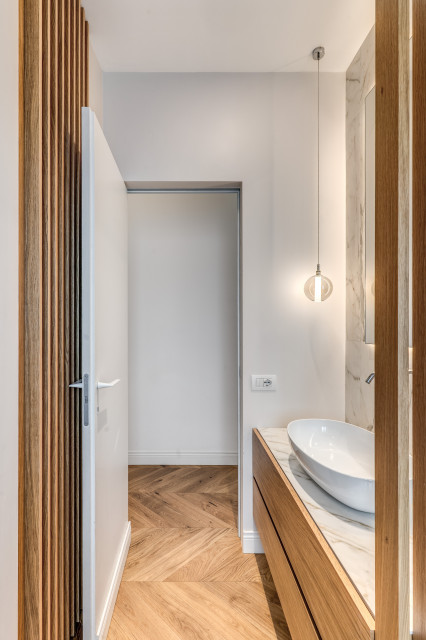 H. Elegant Apartment toalett