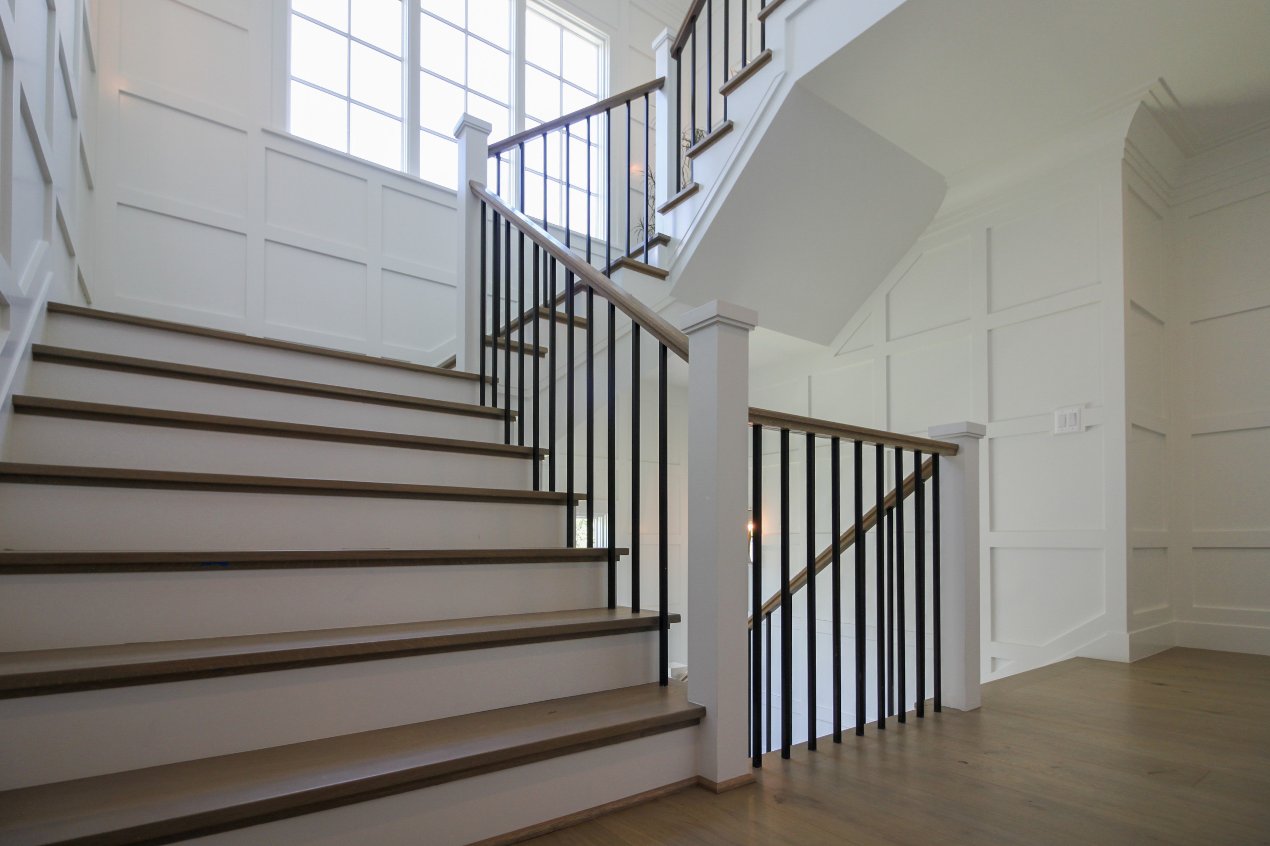 87_Welcoming and Functional Contemporary U-shaped Staircase, Arlington, VA 22207