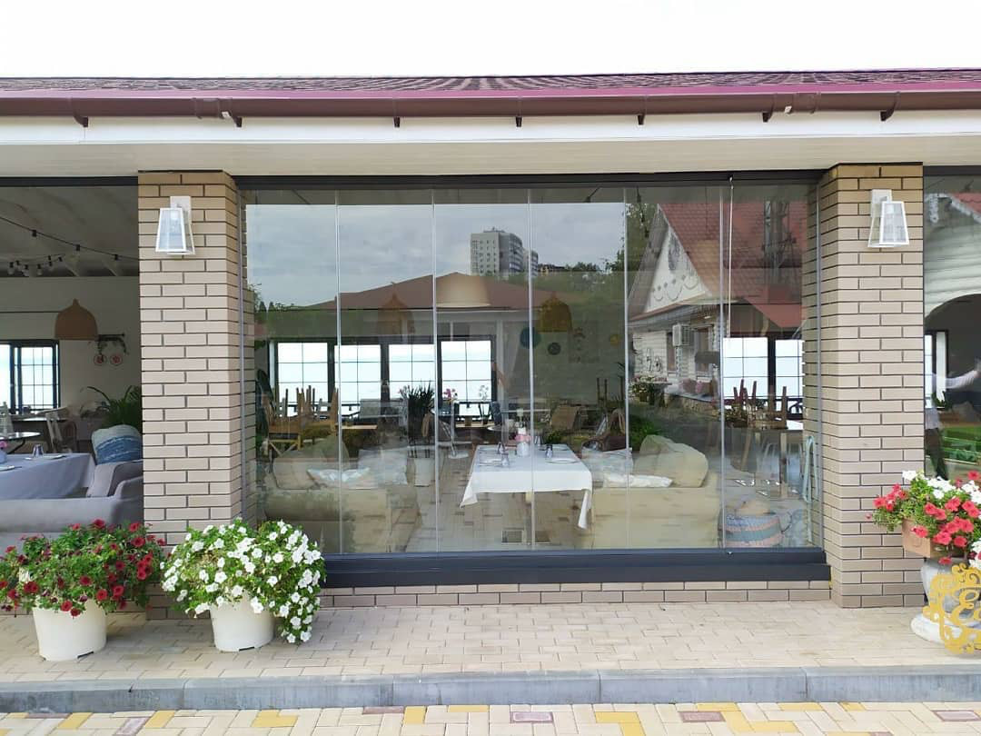 Безрамное остекление