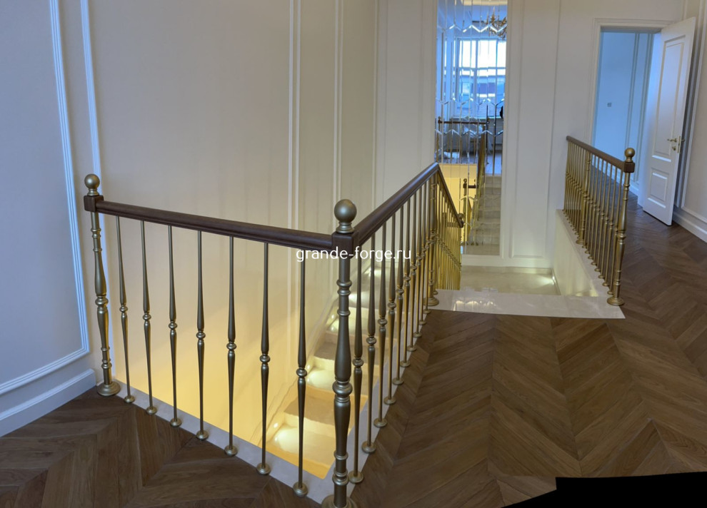 Лестница, стальное ограждение, фабрика Grande forge(Франция), коллекция "Рондо"