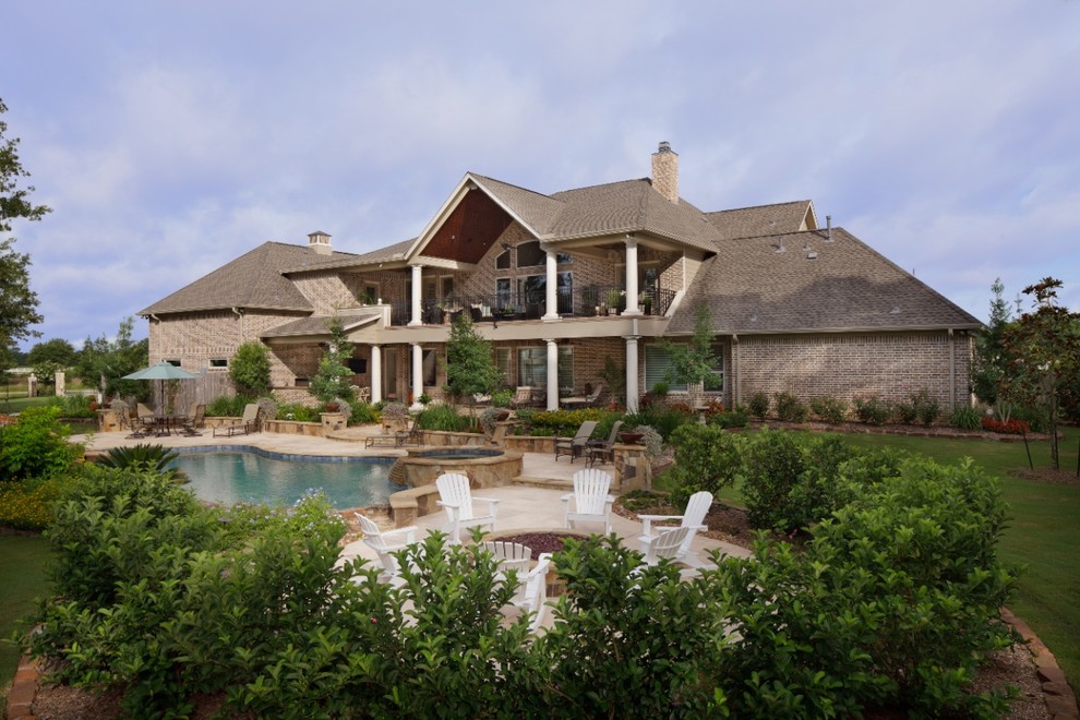 Traditional exterior in Houston.