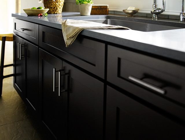 are you ready for a dark and sophisticated kitchen? are you ready for a dark and sophisticated kitchen?